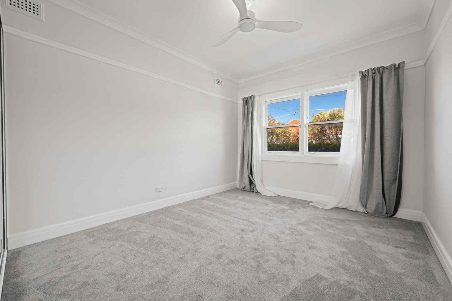 2/58 Clarendon Road Stanmore