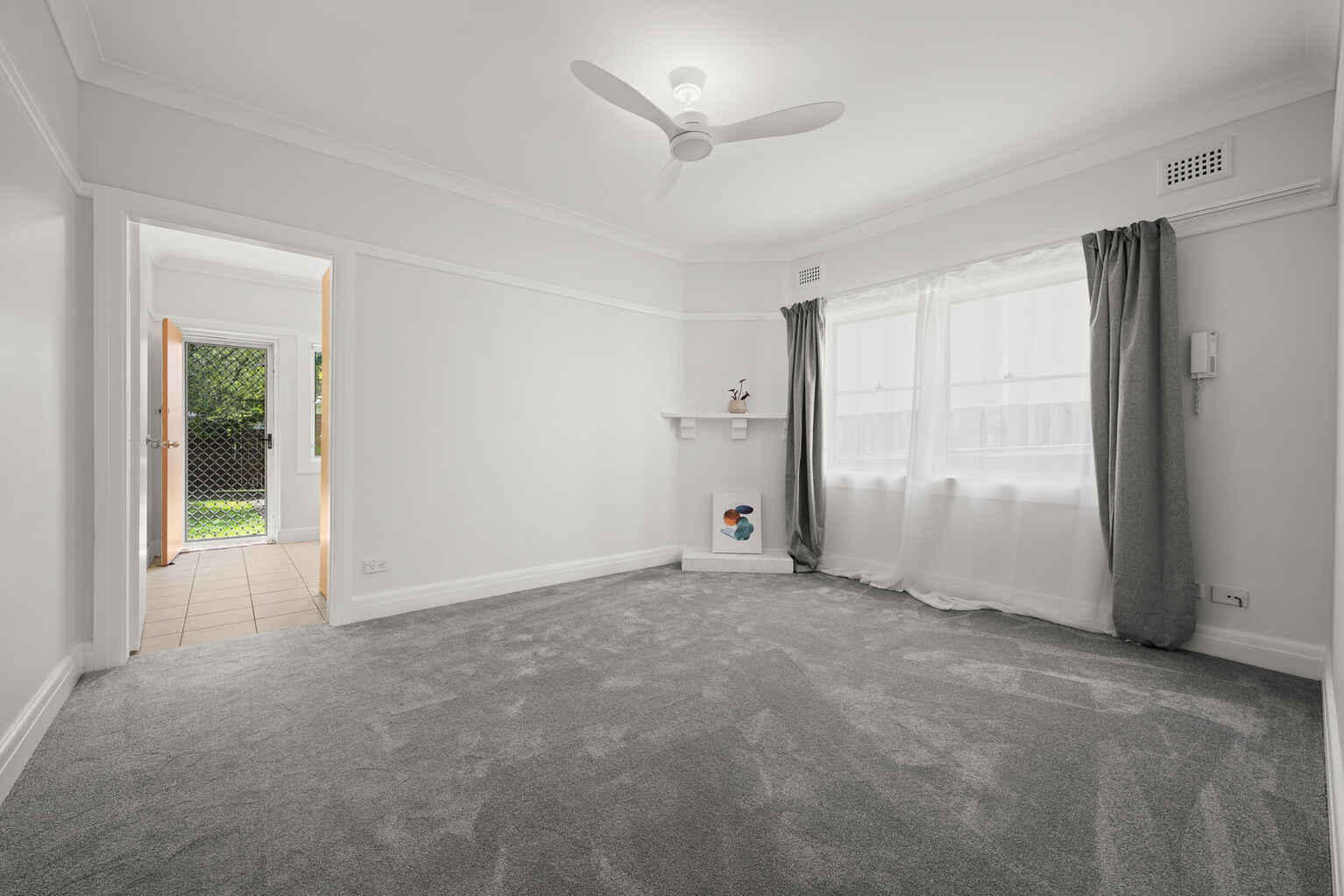 2/58 Clarendon Road Stanmore