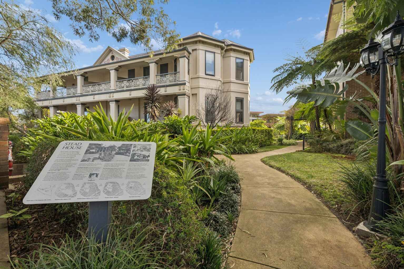 28/12 Leicester Street Marrickville